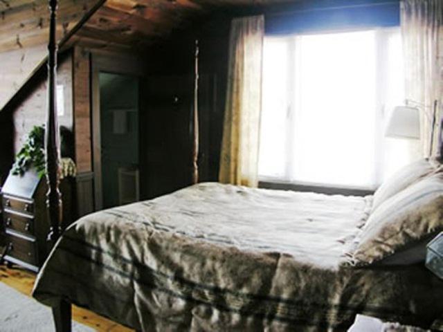 Oliver Lodge Мередит Екстериор снимка